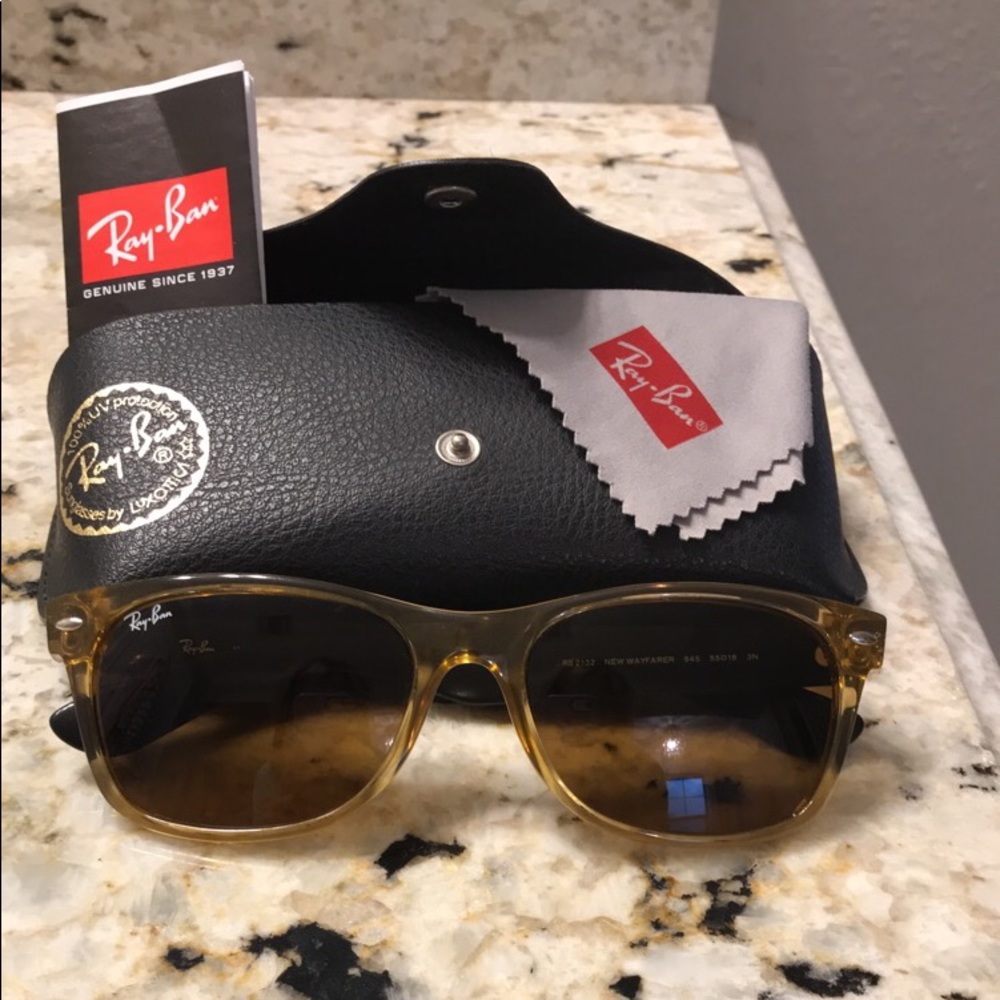 Ray-Ban Wayfarer